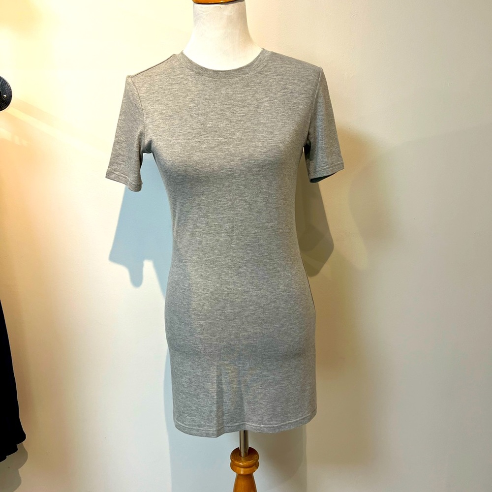 BLQ Jersey Soft Grey T-Shirt Dress Size Small